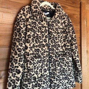 NWT! Super-Cute Cheetah Print Zip front Jacket